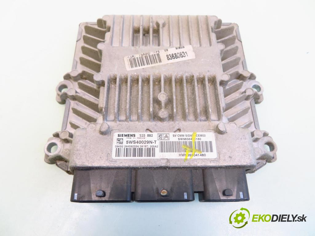 PEUGEOT 307 (3A/C) HB 2004 100,00 2.0 HDi 135 - RHR 1997,00 Riadiaca jednotka Motor 5WS40029NT ; HW9655041480 ; SW9656413180