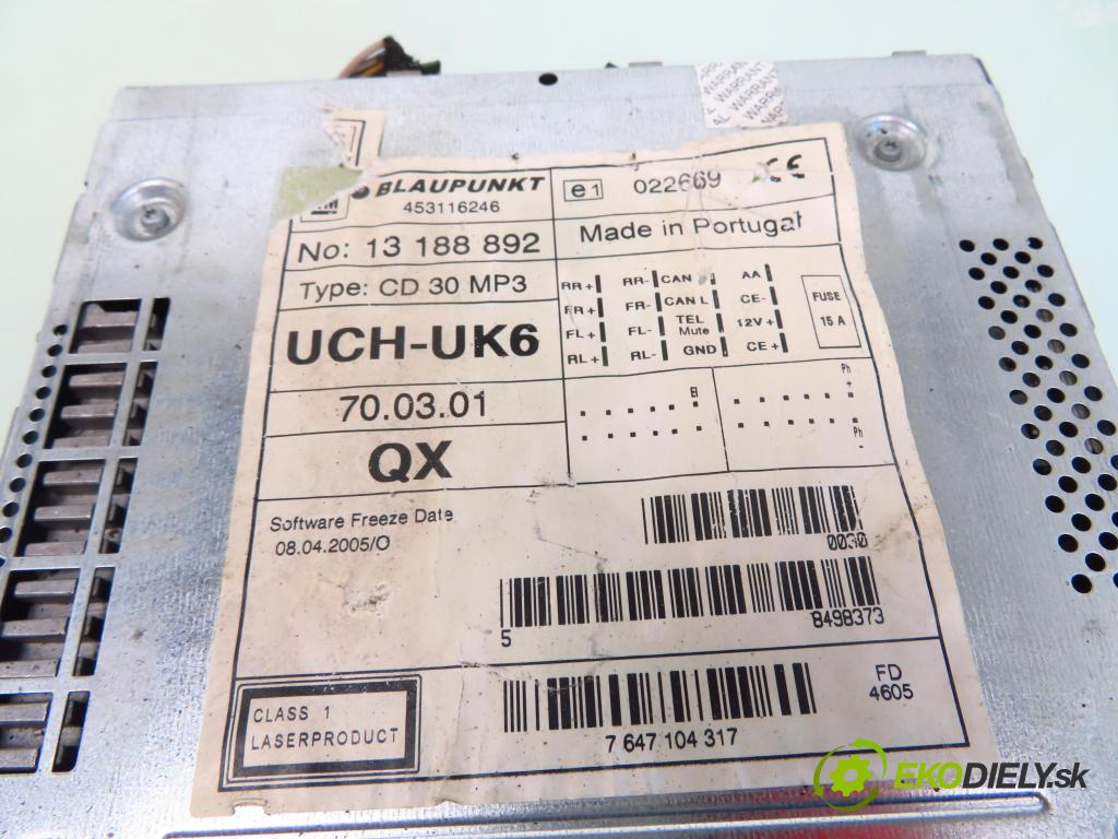 OPEL MERIVA A nadwozie wielkoprzestrzenne (MPV) (X03) MINIVAN 2005 74,00 1.7 CDTI 101 - Z 17 DT 1686,00 RADIO CD 13188892