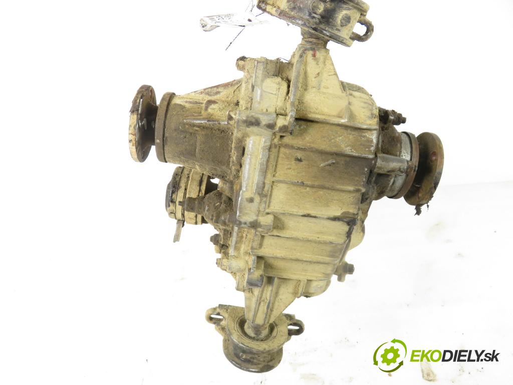 LADA NIVA (2121) TERENOWY 1987 55,00 1900 Diesel - XUD9SD 1905,00 Reduktor prevodovky