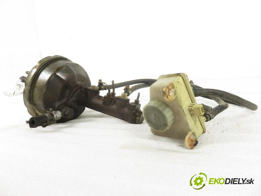 LADA NIVA (2121) TERENOWY 1987 55,00 1900 Diesel - XUD9SD 1905,00 Posilovač  (Servočerpadlo)