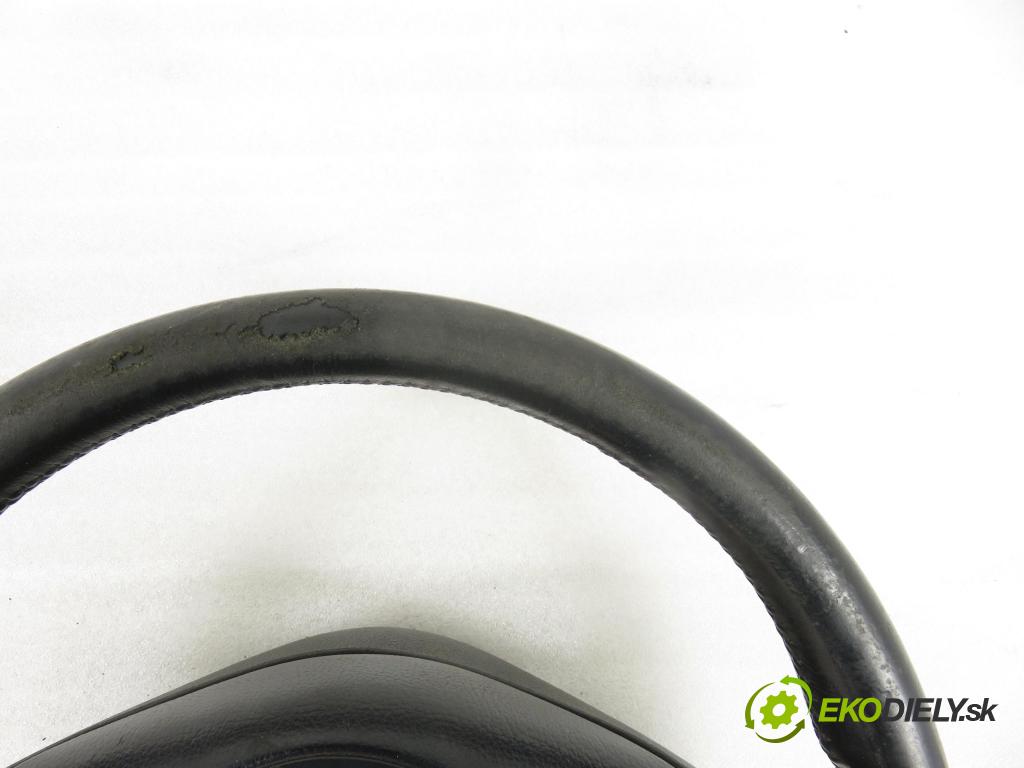 AUDI A8 D2 (4D2, 4D8) SEDAN 1998 110,00 2.5 TDI - AFB 2496,00 Volant 4A0419091AD (Volanty)