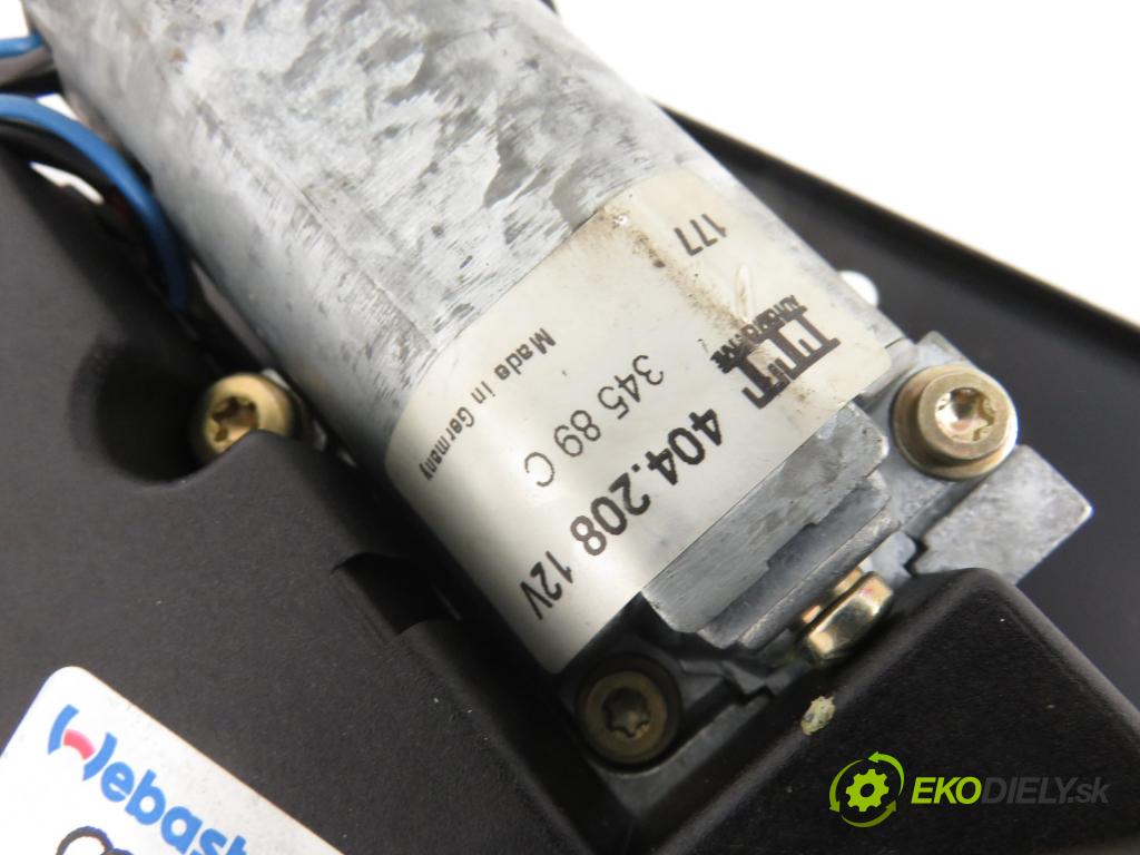 AUDI A8 D2 (4D2, 4D8) SEDAN 1998 110,00 2.5 TDI - AFB 2496,00 střešní okno 4B0959591C ; 404208 (Okna karoserie)