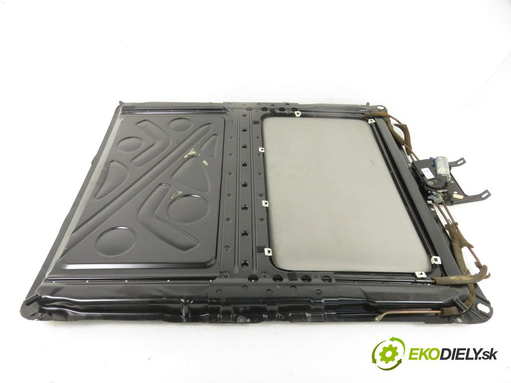 AUDI A8 D2 (4D2, 4D8) SEDAN 1998 110,00 2.5 TDI - AFB 2496,00 střešní okno 4B0959591C ; 404208 (Okna karoserie)