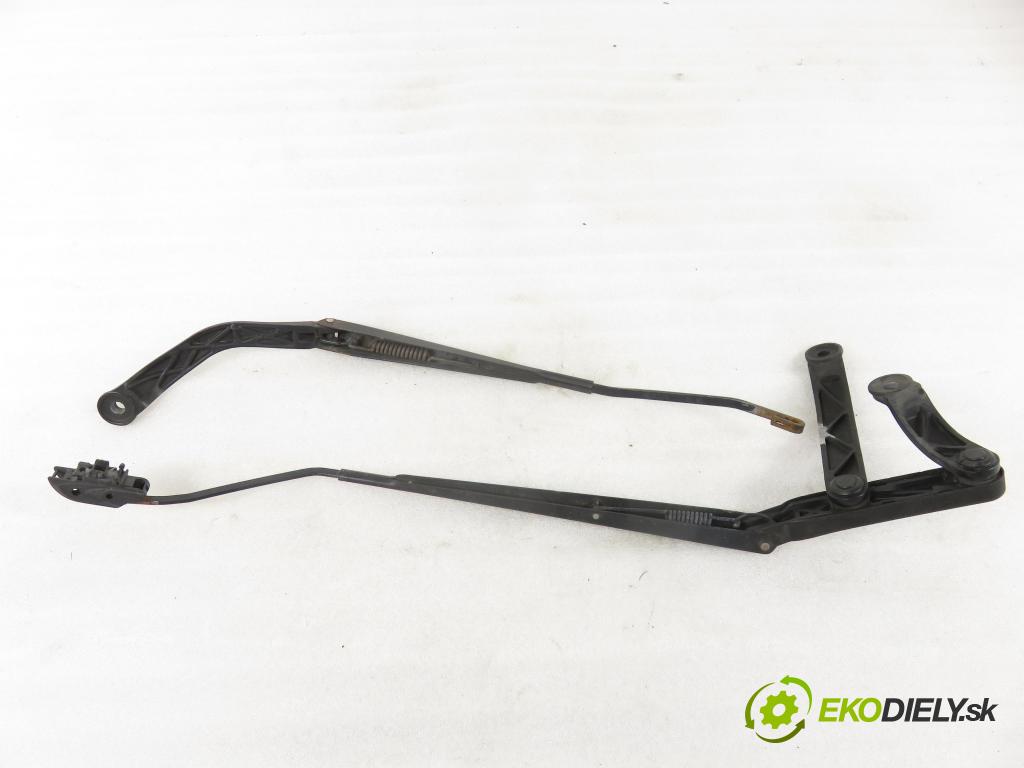 TATA INDICA (40_V2) HB 2010 55,00 1.4 i - 475 Si 1405,00 RAMENO: stierače LP