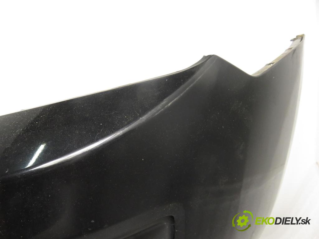 KIA CARENS III (UN) MINIVAN 2006 103,00 2.0 CRDi 140 1991,00 Nárazník predný