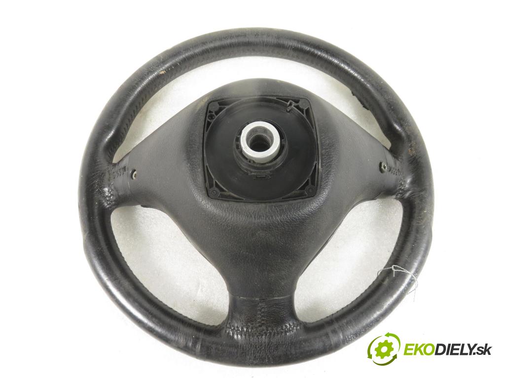 AUDI A6 Avant (4B5, C5) KOMBI 2001 125,00 2.4 - BDV 2393,00 Volant 4A0419091BB (Volanty)