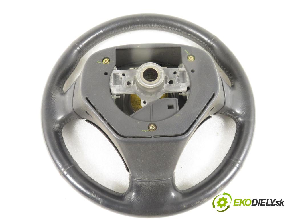 TOYOTA COROLLA Verso (_E12_) MINIVAN 2002 66,00 2.0 D-4D (CDE120_) - 1CD-FTV 1995,00 Volant  (Volanty)