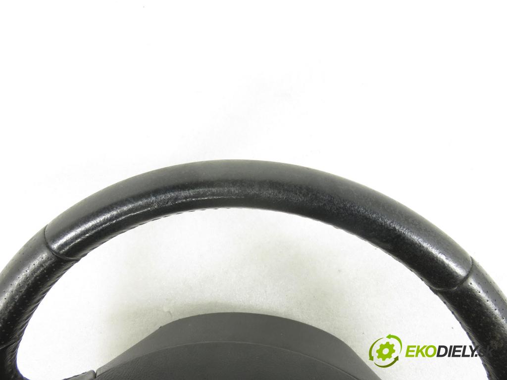 PEUGEOT 207 (WA_, WC_) HB 2006 80,00 1.6 16V 109 - NFU 1587,00 Volant  (Volanty)