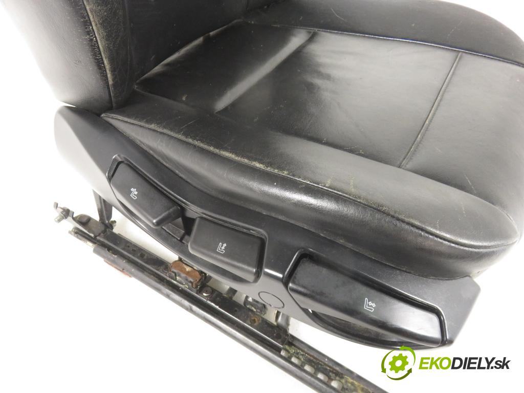 BMW 3 (E46) SEDAN 1998 100,00 320 d 136 - M47 D20 (204D1) 1951,00 Sedadlo CESTUJÚCI/PP