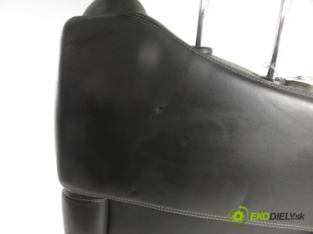 RENAULT VEL SATIS (BJ0_) HB 2005 102,00 2.2 dCi (BJ00) - G9T 606 2188,00 Sedadlo šoféri 