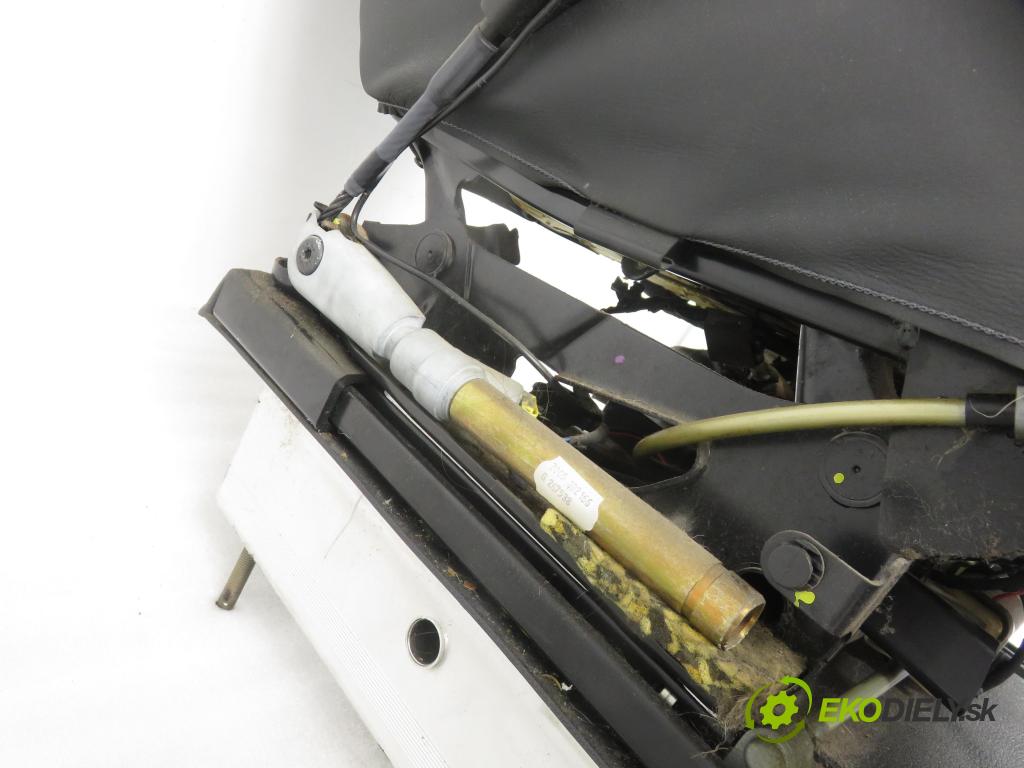 RENAULT VEL SATIS (BJ0_) HB 2005 102,00 2.2 dCi (BJ00) - G9T 606 2188,00 Sedadlo šoféri