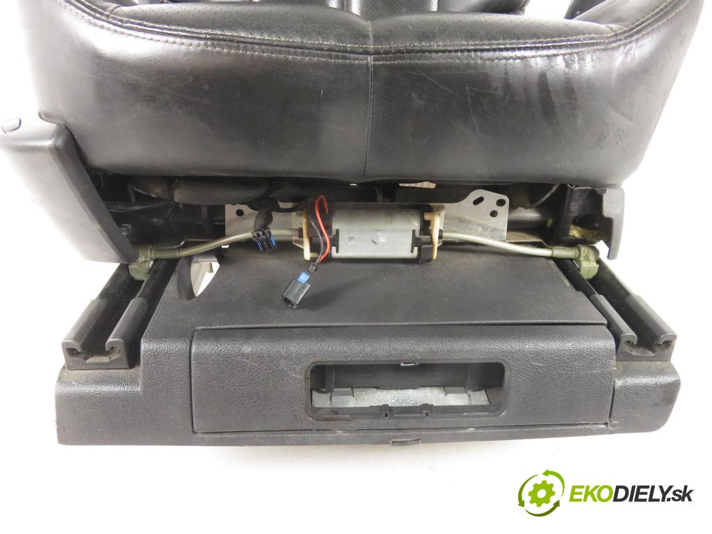 RENAULT VEL SATIS (BJ0_) HB 2005 102,00 2.2 dCi (BJ00) - G9T 606 2188,00 Sedadlo CESTUJÚCI/PP