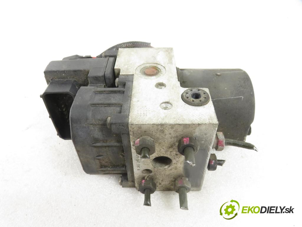 FORD TRANSIT Furgon (FA_ _) FURGON 2004 66,00 2.4 DI (FAA_, FAB_, FAC_, FAD_) - D2FA 2402,00 Pumpa ABS 1C152M110AD ; 0265216672 (Pumpy ABS)