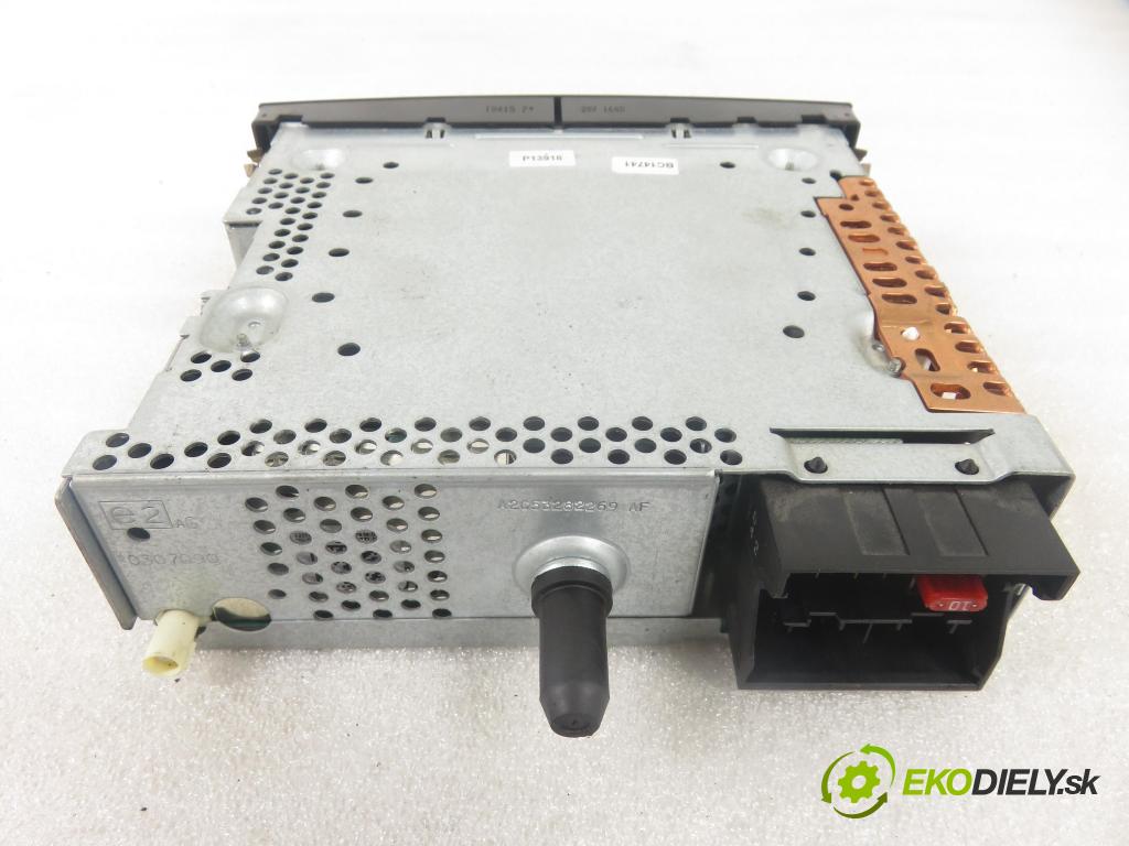 CITROEN C4 Picasso I (UD_) MINIVAN 2008 100,00 2.0 HDi 138 - RHJ (DW10BTED4) 1997,00 RADIO CD 96646223XT00 ; A2C53250019