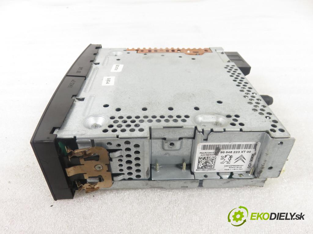 CITROEN C4 Picasso I (UD_) MINIVAN 2008 100,00 2.0 HDi 138 - RHJ (DW10BTED4) 1997,00 RADIO CD 96646223XT00 ; A2C53250019