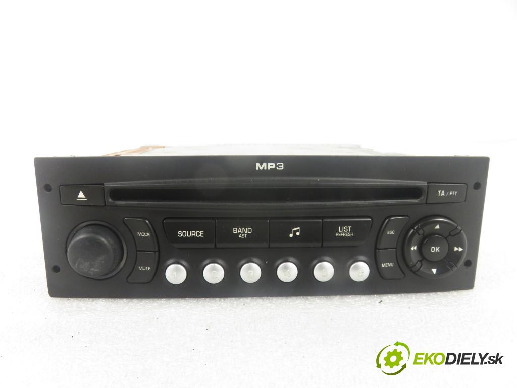 CITROEN C4 Picasso I (UD_) MINIVAN 2008 100,00 2.0 HDi 138 - RHJ (DW10BTED4) 1997,00 RADIO CD 96646223XT00 ; A2C53250019