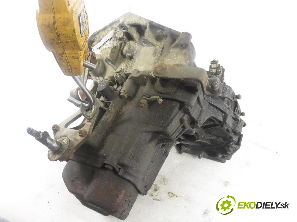 CITROEN XSARA (N1) HB 2002 55,00 1.4 i 75 - KFW (TU3JP) 1360,00 Prevodovka MANUALNA 20CF13