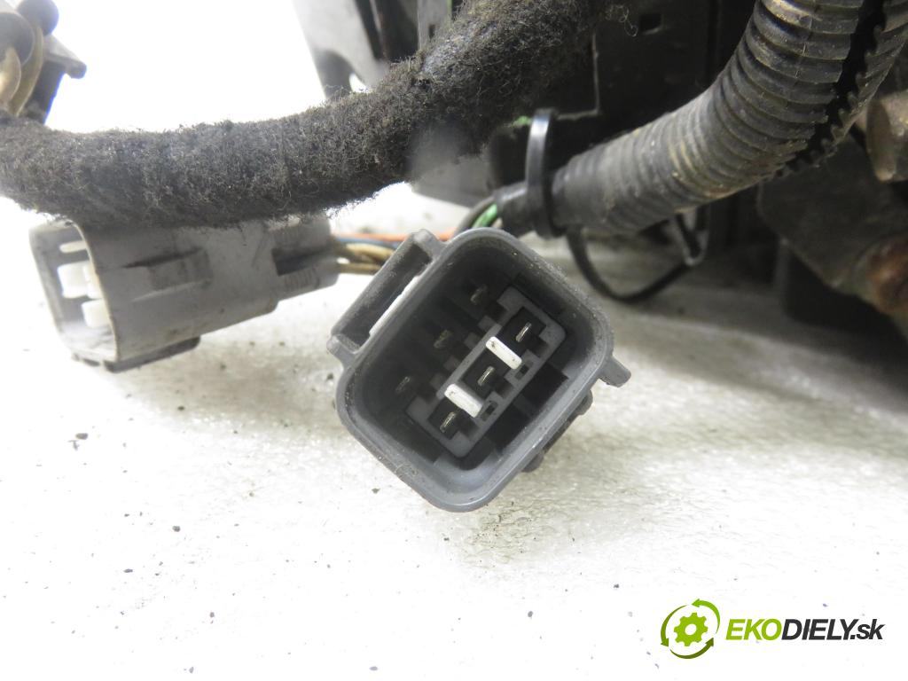 RENAULT VEL SATIS (BJ0_) HB 2005 102,00 2.2 dCi (BJ00) - G9T 606 2188,00 Prevodovka automatická 5550SN ; 8200165207 ; 3200043A040