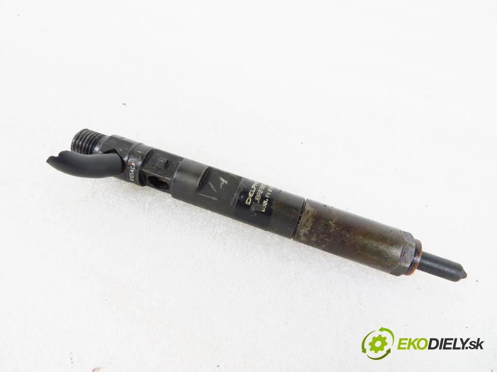 RENAULT CLIO II (BB_, CB_) HB 2003 60,00 1.5 dCi 82 - K9K 702 1461,00 vstrekovač EJBR01801Z ; 8200206565 ; 8200049873 (Vstrekovače)