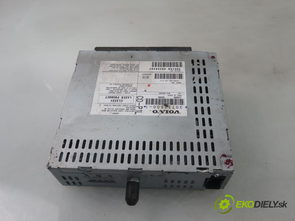 VOLVO V50 (MW) KOMBI 2004 100,00 2.0 D 136 - D 4204 T (PSA) 1997,00 RADIO CD 307326001