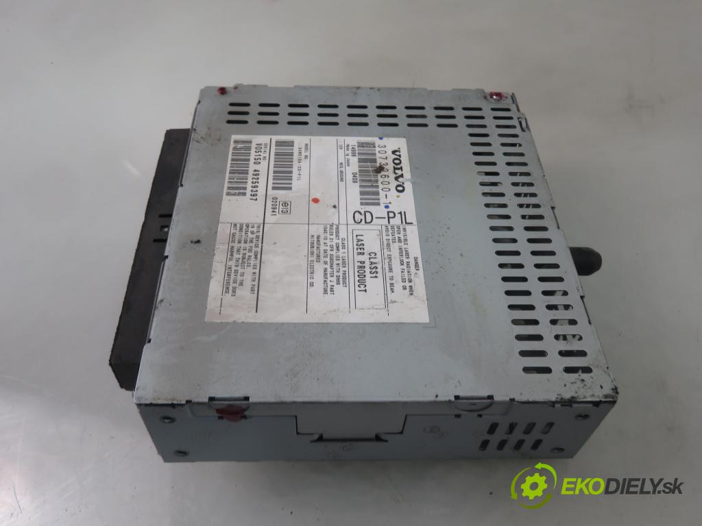 VOLVO V50 (MW) KOMBI 2004 100,00 2.0 D 136 - D 4204 T (PSA) 1997,00 RADIO CD 307326001
