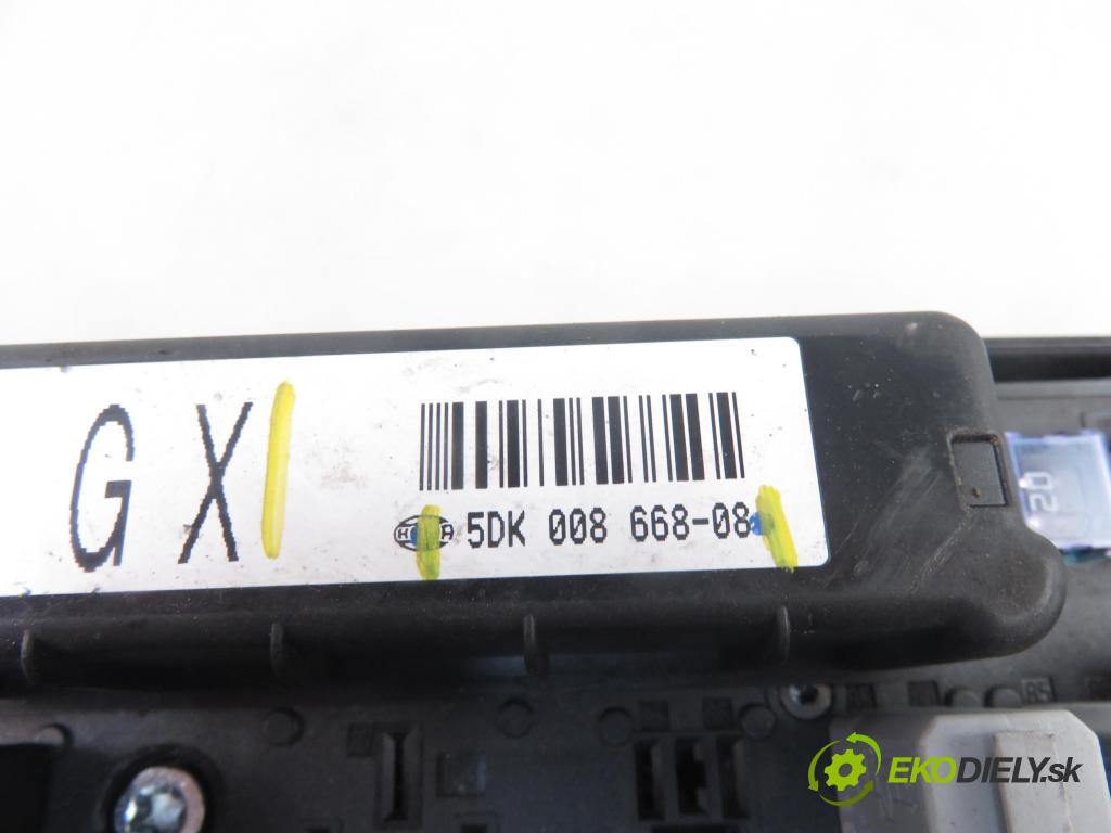 OPEL ASTRA H Kombi (A04) KOMBI 2005 0,00 1.6 - Z 16 XEP 1598,00 MODUL BSI 13206750 ; 5DK00866808
