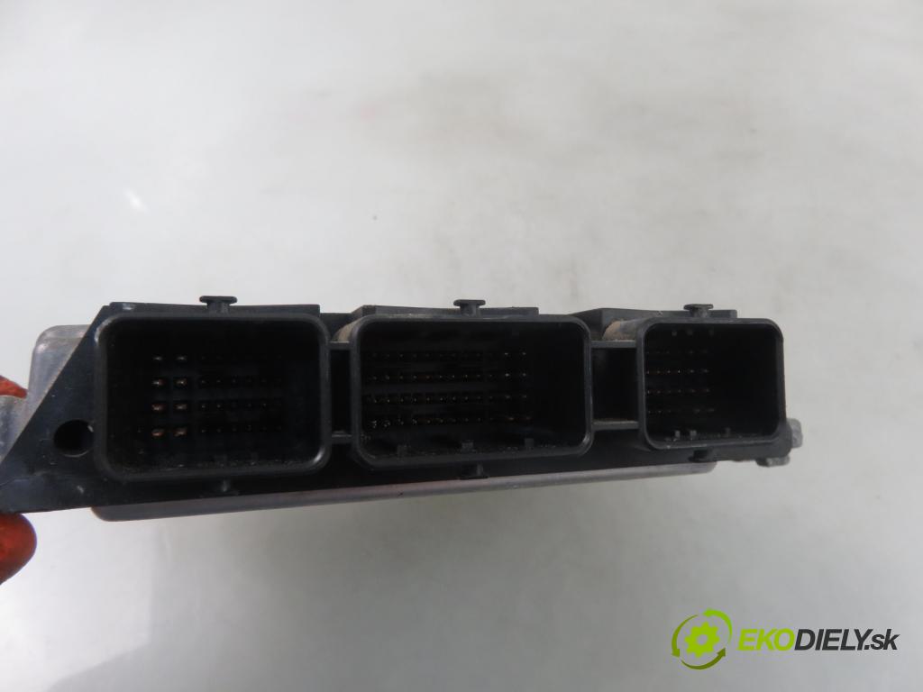RENAULT LAGUNA II Grandtour (KG0/1_) KOMBI 2006 79,00 1.9 dCi - F9Q 718 1870,00 Riadiaca jednotka Motor 0281012588 ; 8200527713 ; 8200566220