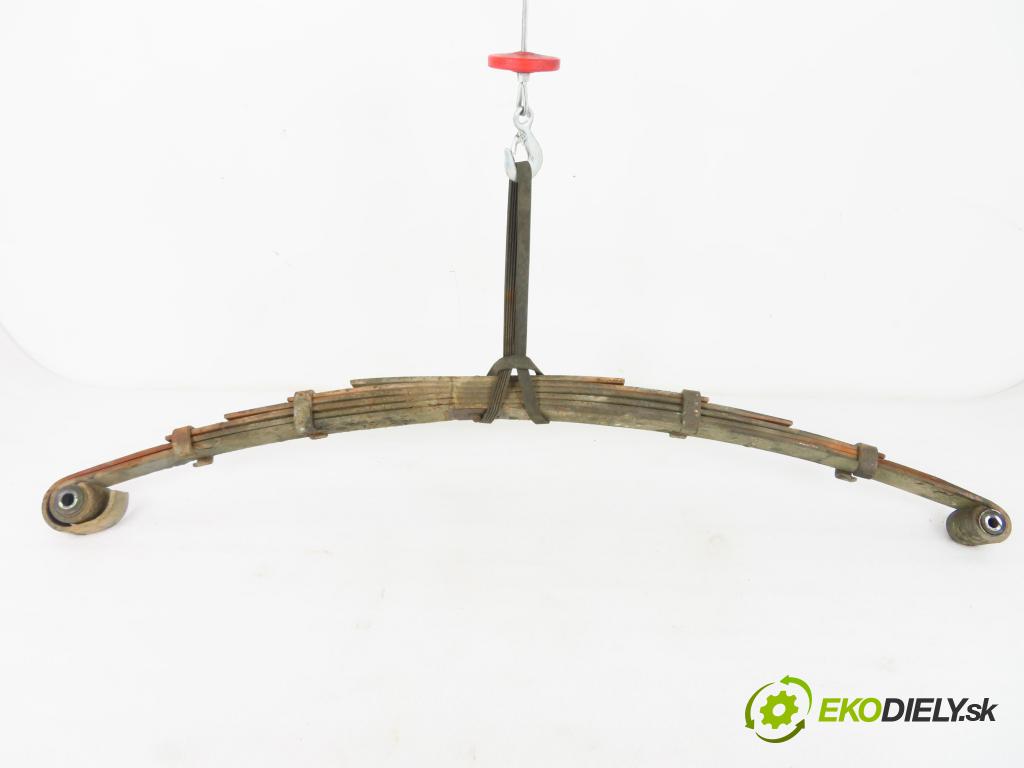 DAEWOO LUBLIN II FURGON 1999 64,00 2.4 TD - 4CT90-1 2417,00 Listové pero zadné