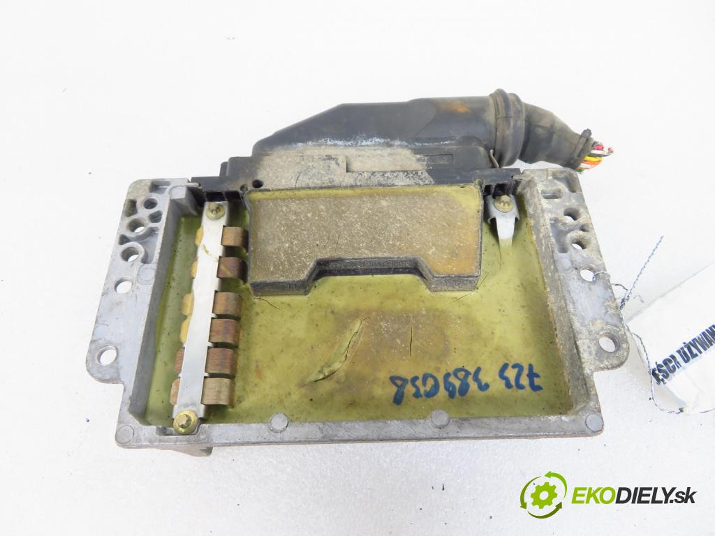 RENAULT SAFRANE II (B54_) LIFTBACK 1997 100,00 2.0 16V (B54L) - N7Q 710 1948,00 Riadiaca jednotka Motor S113721102D