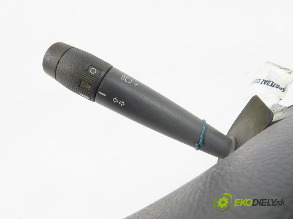 FIAT PUNTO (176_) HB 1996 40,00 55 1.1 - 176 A6.000 1108,00 Hriadeľ, tyč volantu  (Tyče riadenia (volantu))