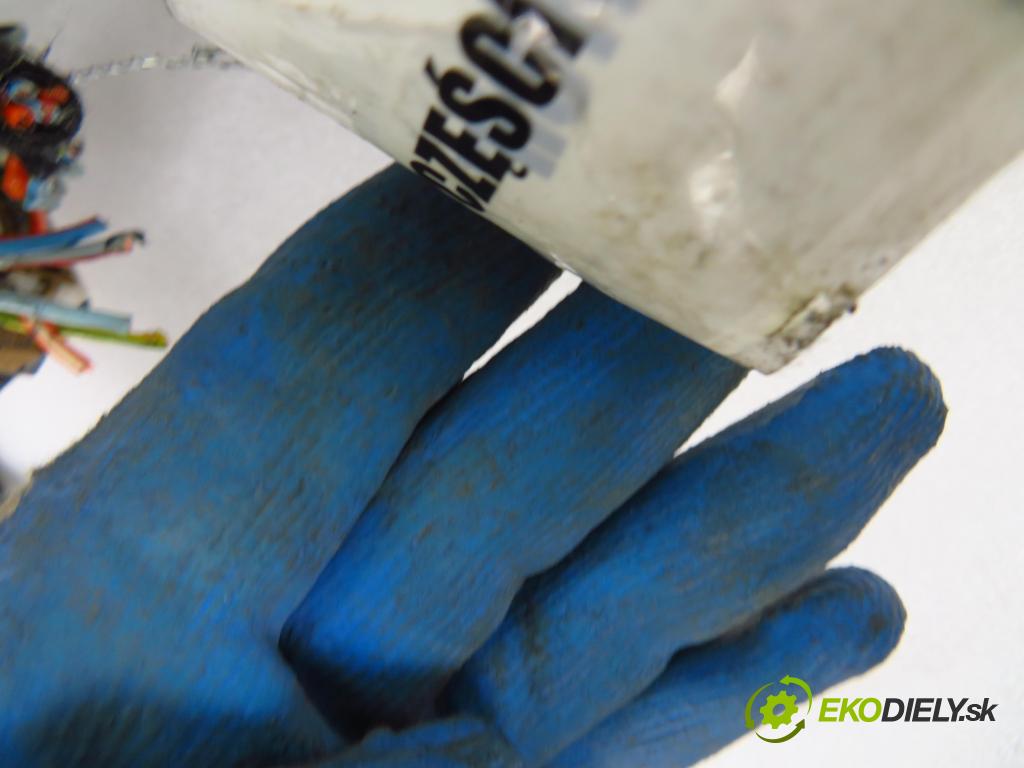 FIAT PUNTO (176_) HB 1996 40,00 55 1.1 - 176 A6.000 1108,00 Hriadeľ, tyč volantu  (Tyče riadenia (volantu))