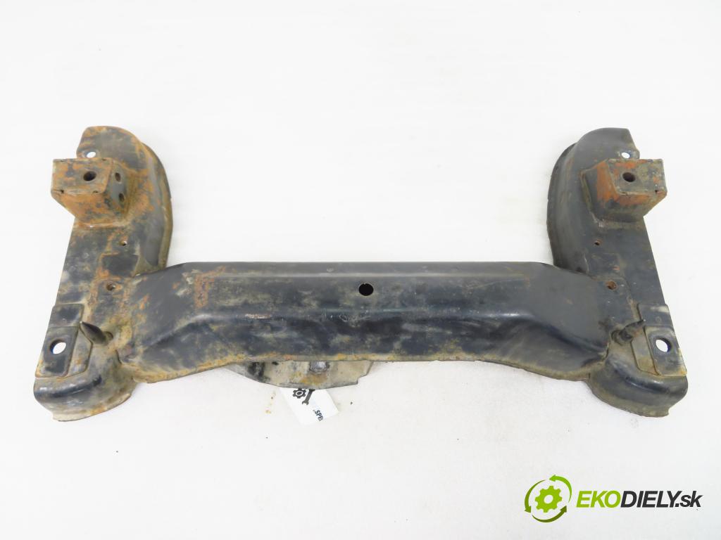 DAEWOO NUBIRA Wagon (KLAJ) KOMBI 2000 77,80 1.6 16V - A16DMS 1598,00 predný