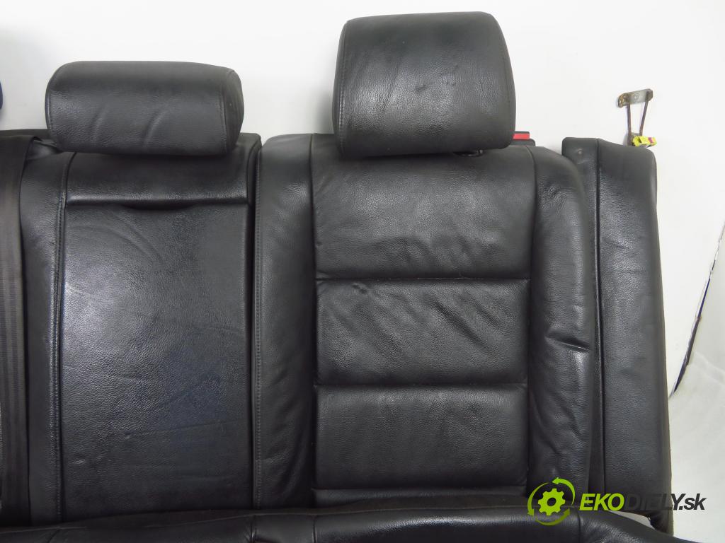 AUDI A6 Avant (4F5, C6) KOMBI 2007 132,00 2.7 TDI quattro - BPP 2698,00 Sedadlo zadná