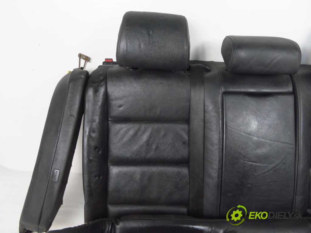 AUDI A6 Avant (4F5, C6) KOMBI 2007 132,00 2.7 TDI quattro - BPP 2698,00 Sedadlo zadná