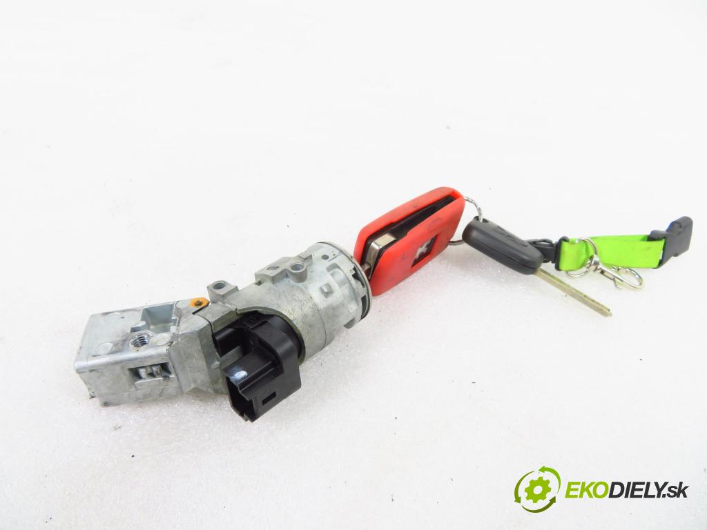 PEUGEOT 407 SW (6E_) KOMBI 2006 80,00 1.6 HDi 110 - 9HZ (DV6TED4) 1560,00 spinačka N0502073 ; N0502455 (Spínacia skrinka)