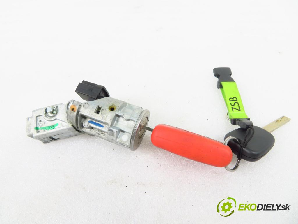 PEUGEOT 407 SW (6E_) KOMBI 2006 80,00 1.6 HDi 110 - 9HZ (DV6TED4) 1560,00 spinačka N0502073 ; N0502455 (Spínacia skrinka)