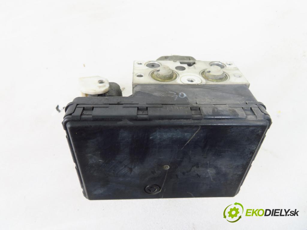 TOYOTA COROLLA Liftback (_E11_) HB 2001 66,00 2.0 D-4D (CDE110_) - 1CD-FTV 1995,00 Pumpa ABS 8954112160 ; 4451012370 (Pumpy ABS)