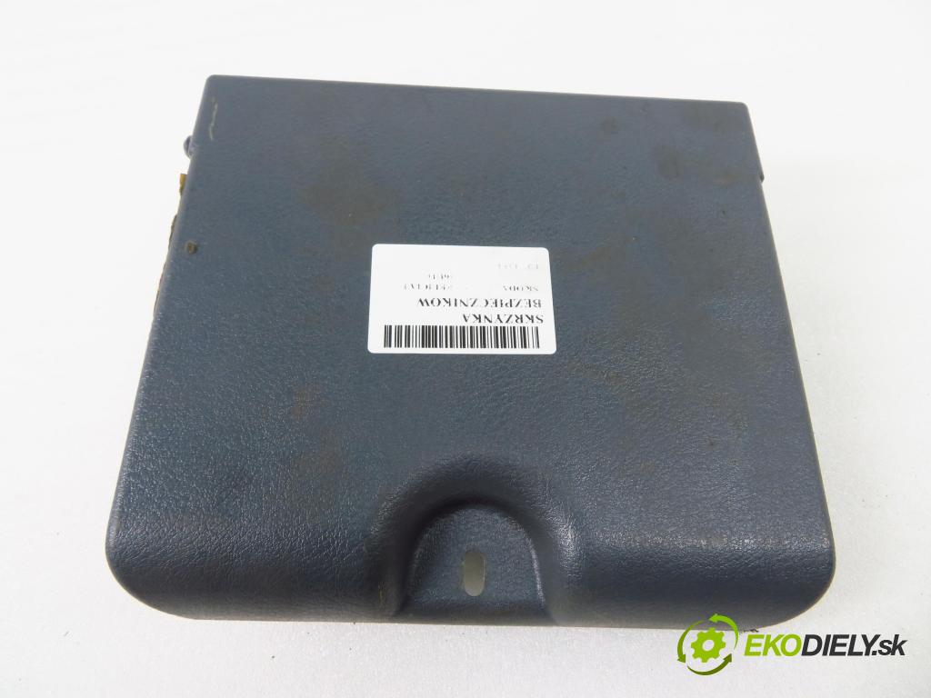 SKODA FELICIA II (6U1) HB 1998 50,00 1.3 MPI 68 1289,00 Skrinka POJISTKY: 6U0937025