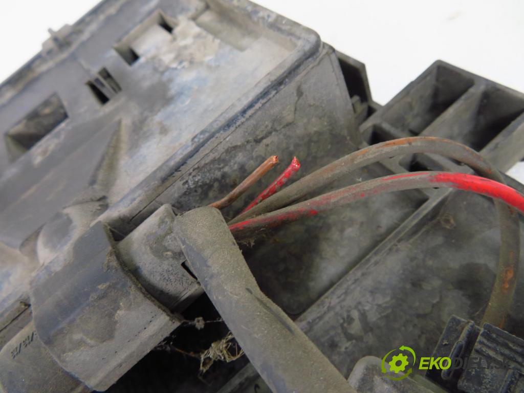 MERCEDES-BENZ VITO Skrzynia (638) VAN 1997 72,00 110 D 2.3 (638.074, 638.078) - OM 601.970 2299,00 Ventilátor chladič vody 6385002200 ; 6385000693 ; 0130305245