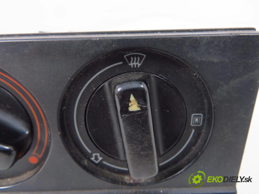 AUDI 80 (89, 89Q, 8A, B3) SEDAN 1991 40,00 1.6 D - JK 1588,00 Panel kúrenia