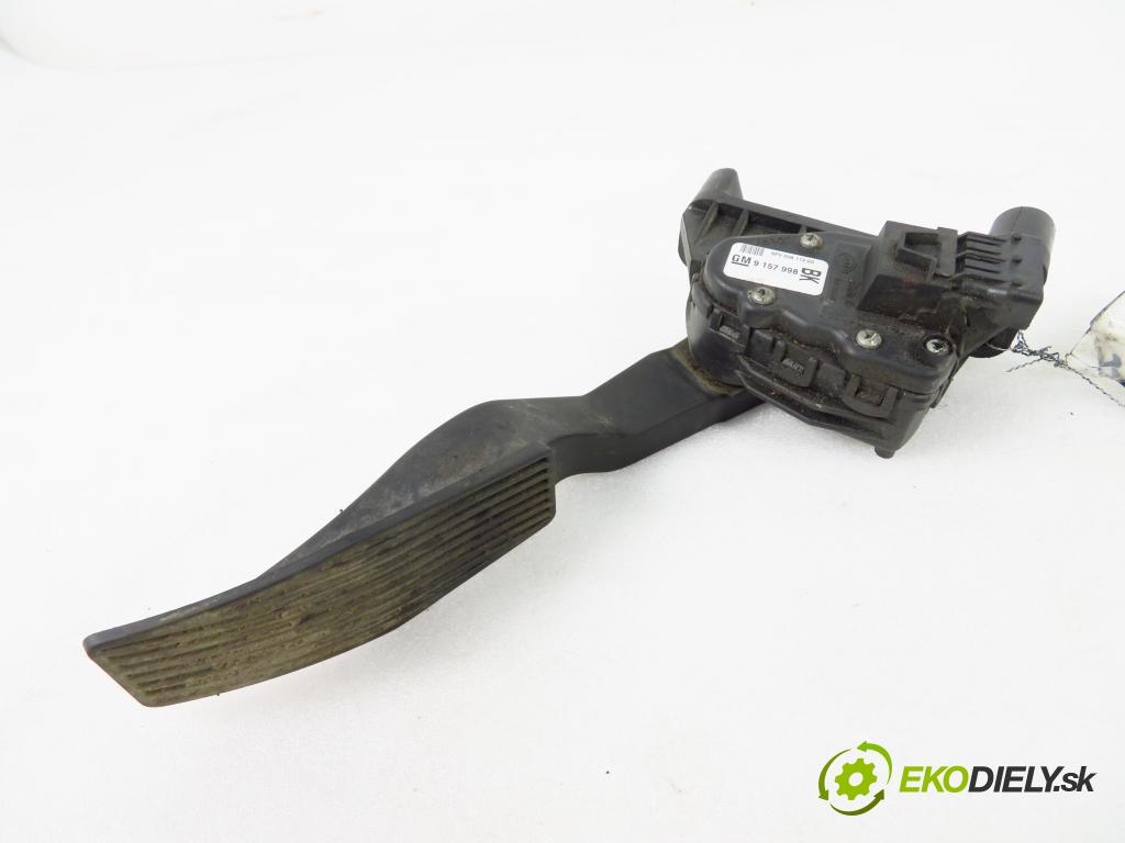 OPEL ASTRA G liftback (T98) LIFTBACK 2001 55,00 1.2 16V - Z 12 XE 1199,00 Potenciometer plynu 9157998 ; 6PV00811200 (Pedále)