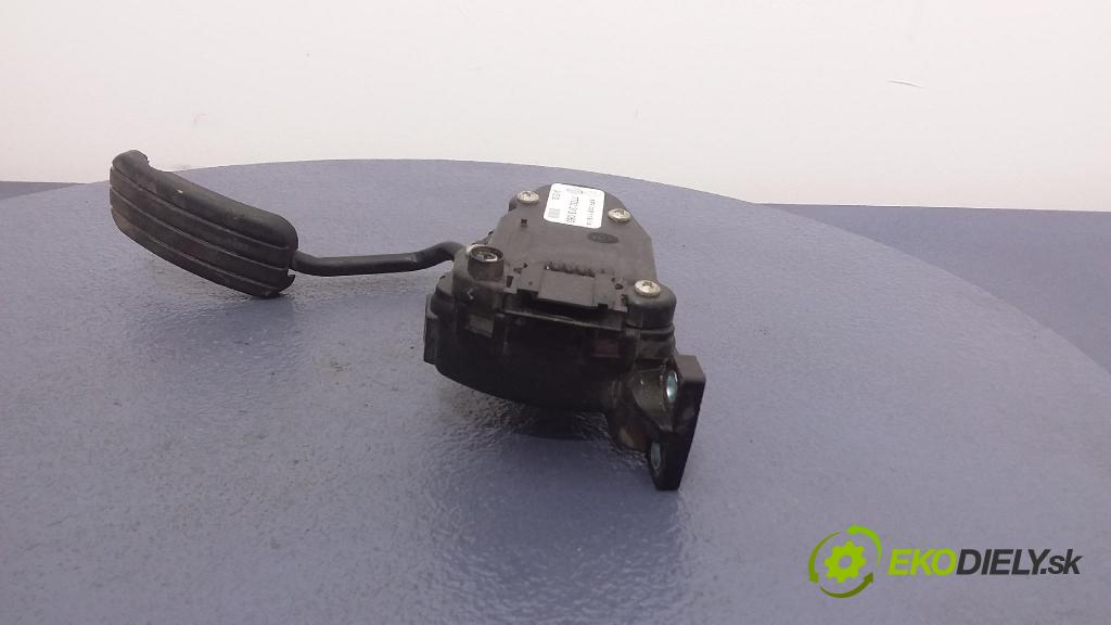 Renault Trafic 2008 pedal Plyn: 7700313060