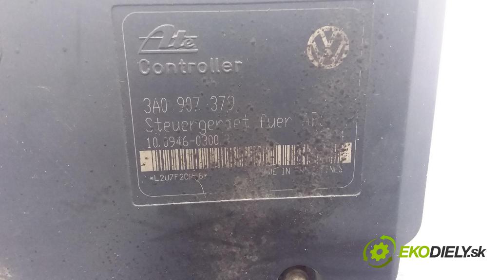 Volkswagen Polo 1997 čerpadlo ABS x 3A0907379