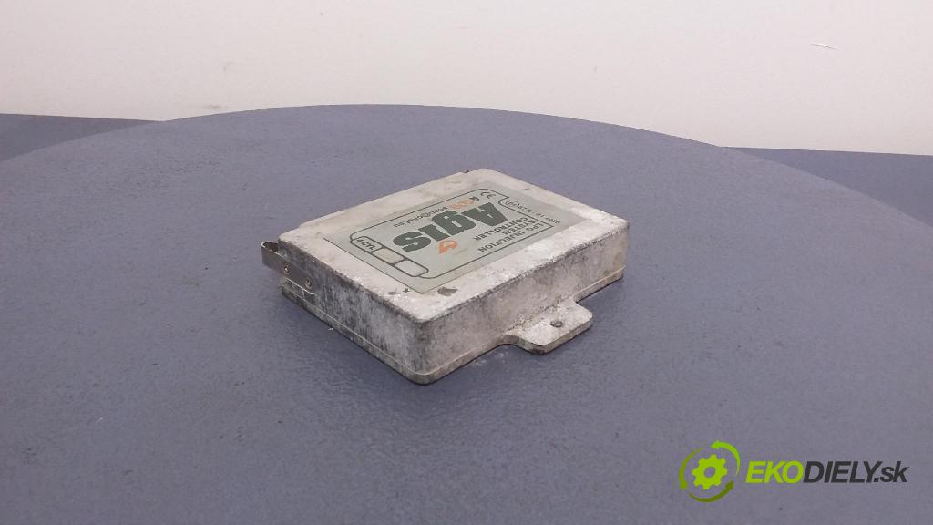 Volkswagen Passat 1999 řídící jednotka 67R-014020