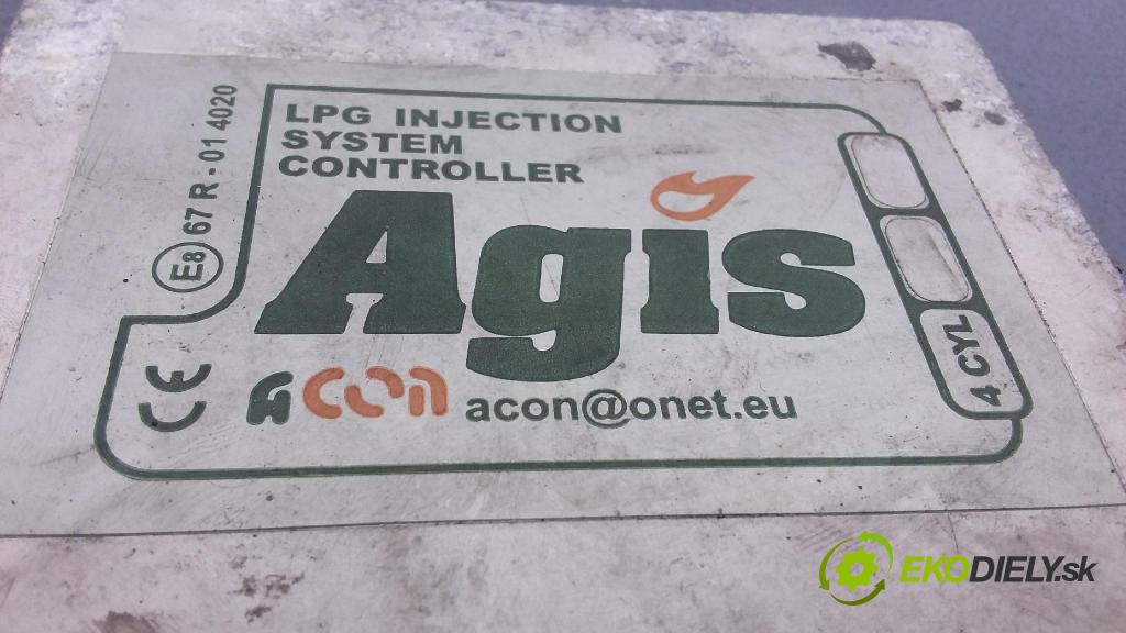 Volkswagen Passat 1999 riadiaca jednotka 67R-014020