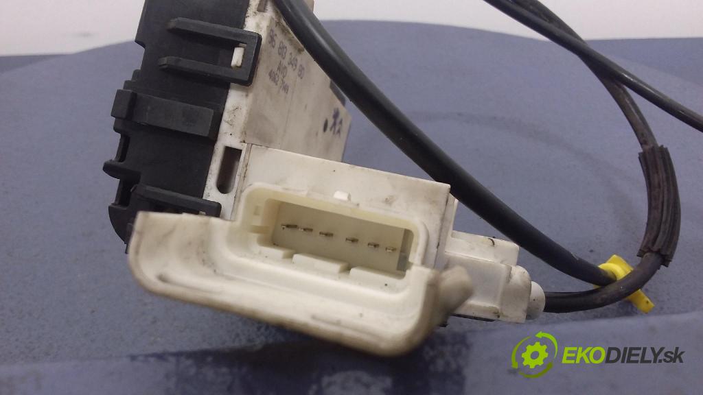 Fiat Scudo 2008 zámok dvere Predné v pravo: 9681334980