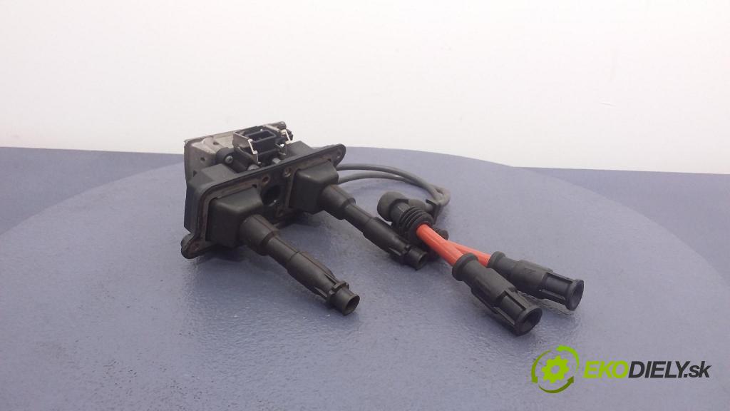 Volkswagen Passat 1999 cívka Zapalování: 058905105A