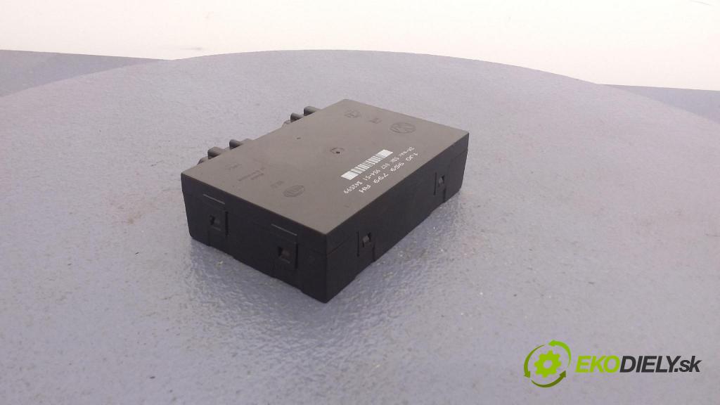 Volkswagen Passat 1999 řídící jednotka Komfortu 1J0959799AH