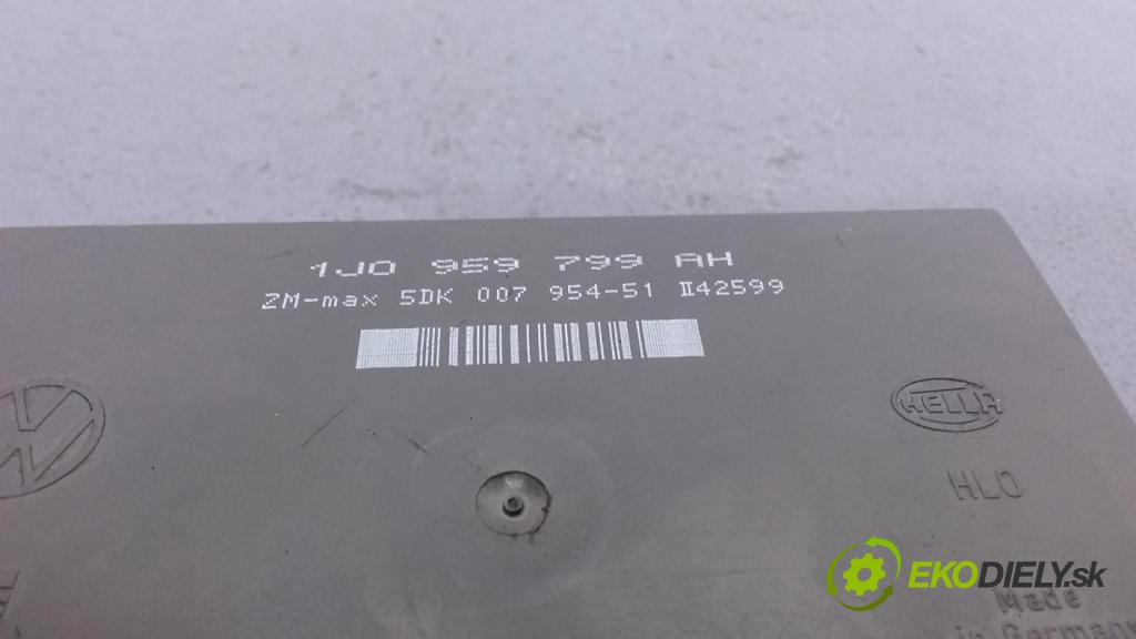 Volkswagen Passat 1999 řídící jednotka Komfortu 1J0959799AH
