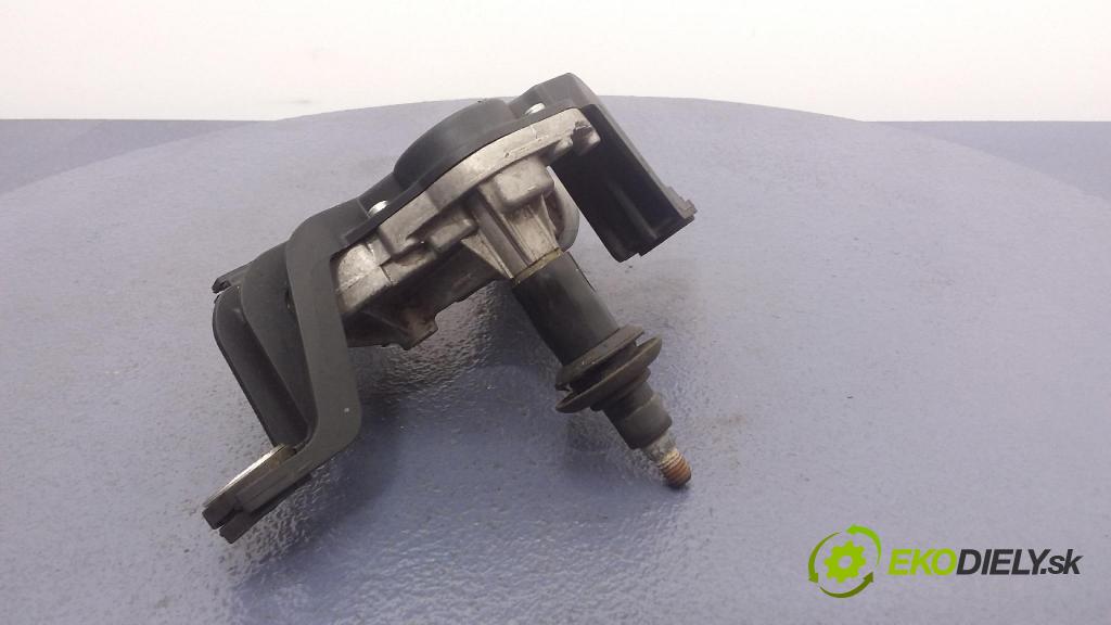Opel Vectra 2003 motor: Stierače: zad 13166415